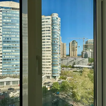 & Aparthotel