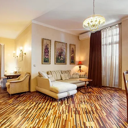 Aparthotel &