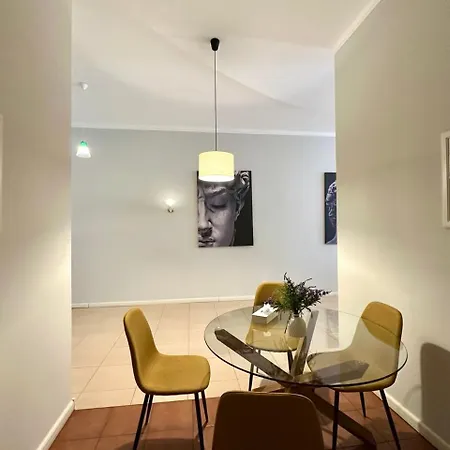 & Aparthotel