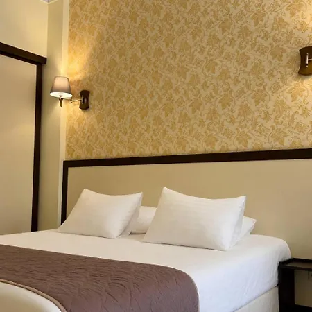 & Aparthotel Odesa