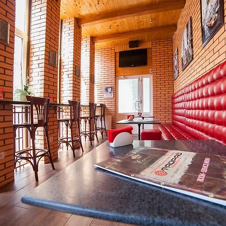 & Aparthotel 4*