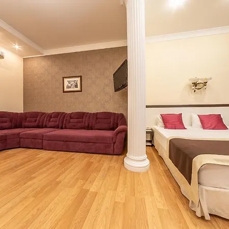 & Hotel Odesa