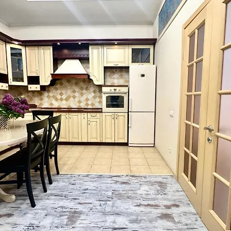 卡罗纳公寓酒店 酒店