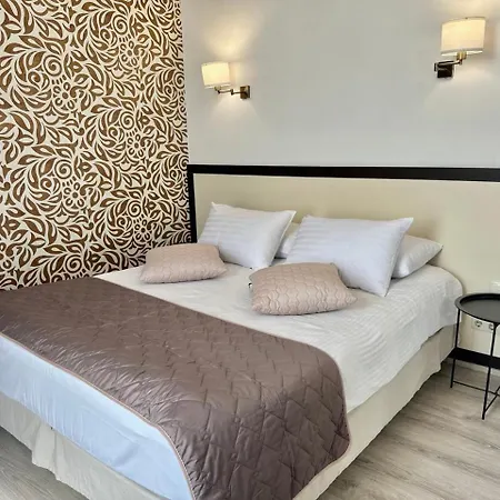 & Hotel