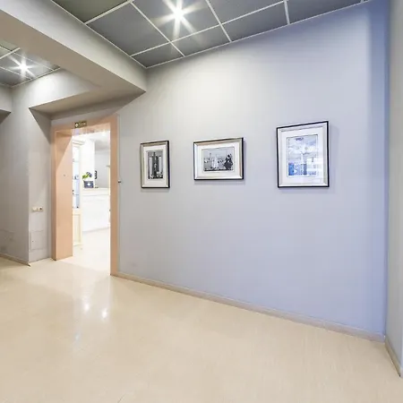 酒店 卡罗纳公寓酒店 敖德萨