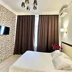 & Apart-hotel 4*